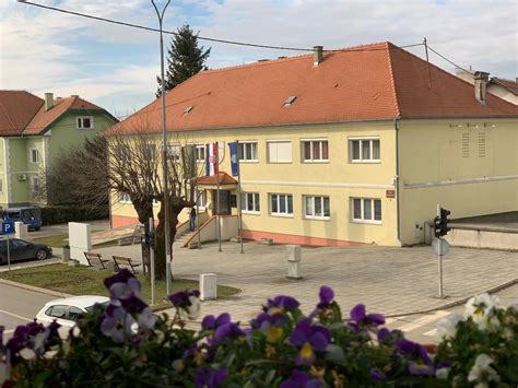 034 portal kutjevo|O gradu .